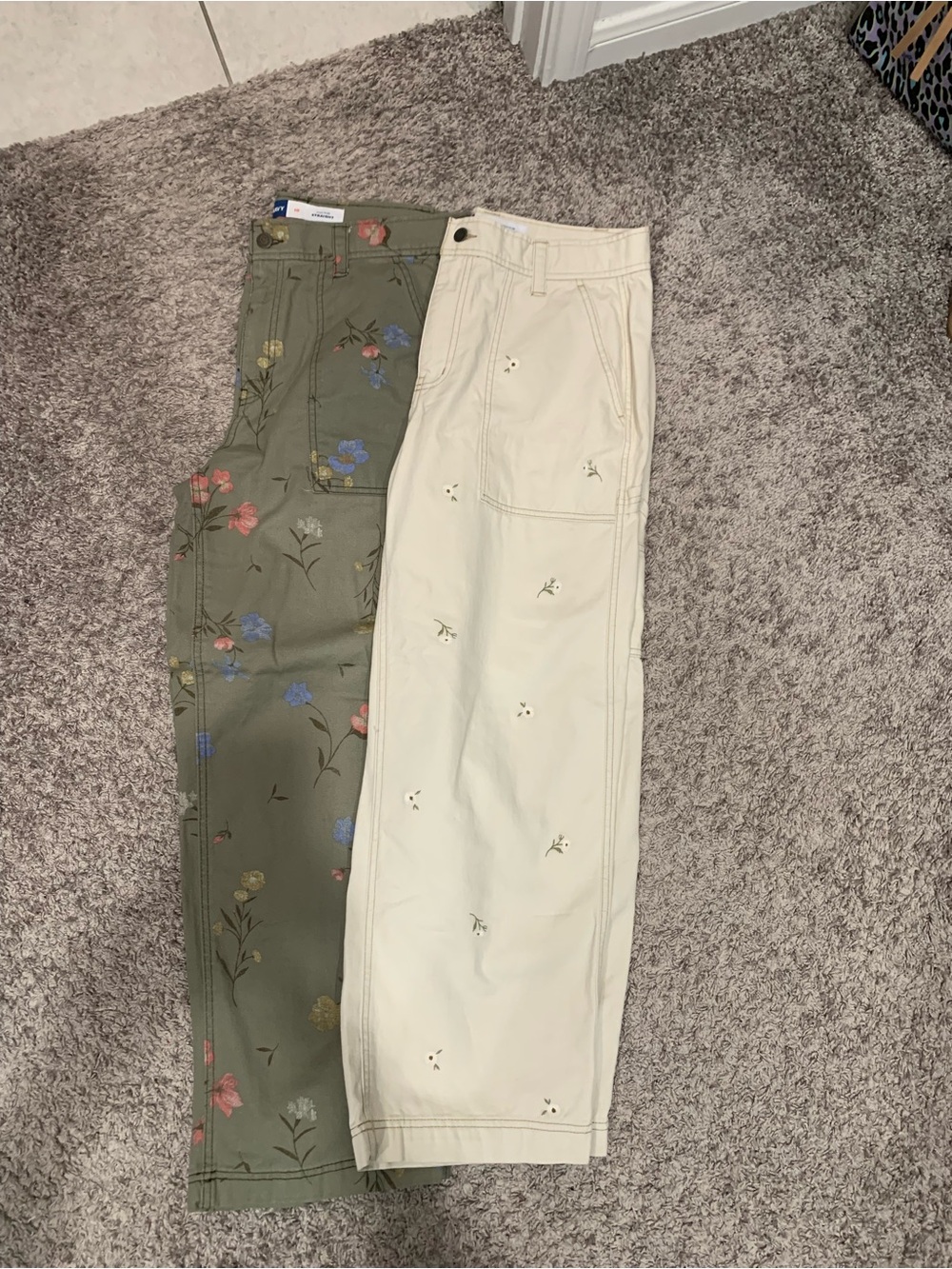 Old Navy High-Rise Straight Pants — Olive Green & Cream Floral
